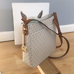 Authentic Cross body Michael kors bag